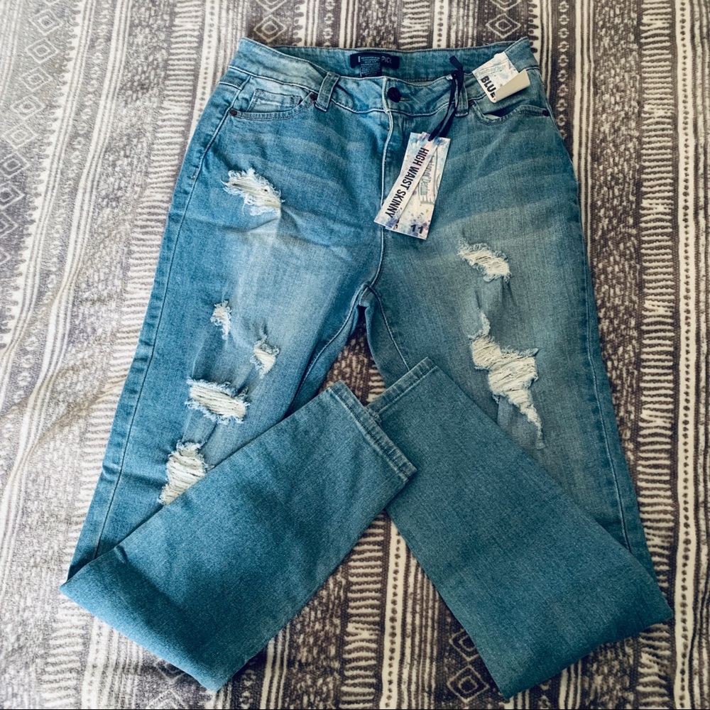 🥰 BLUE SPICE SKINNY JEANS 🥰